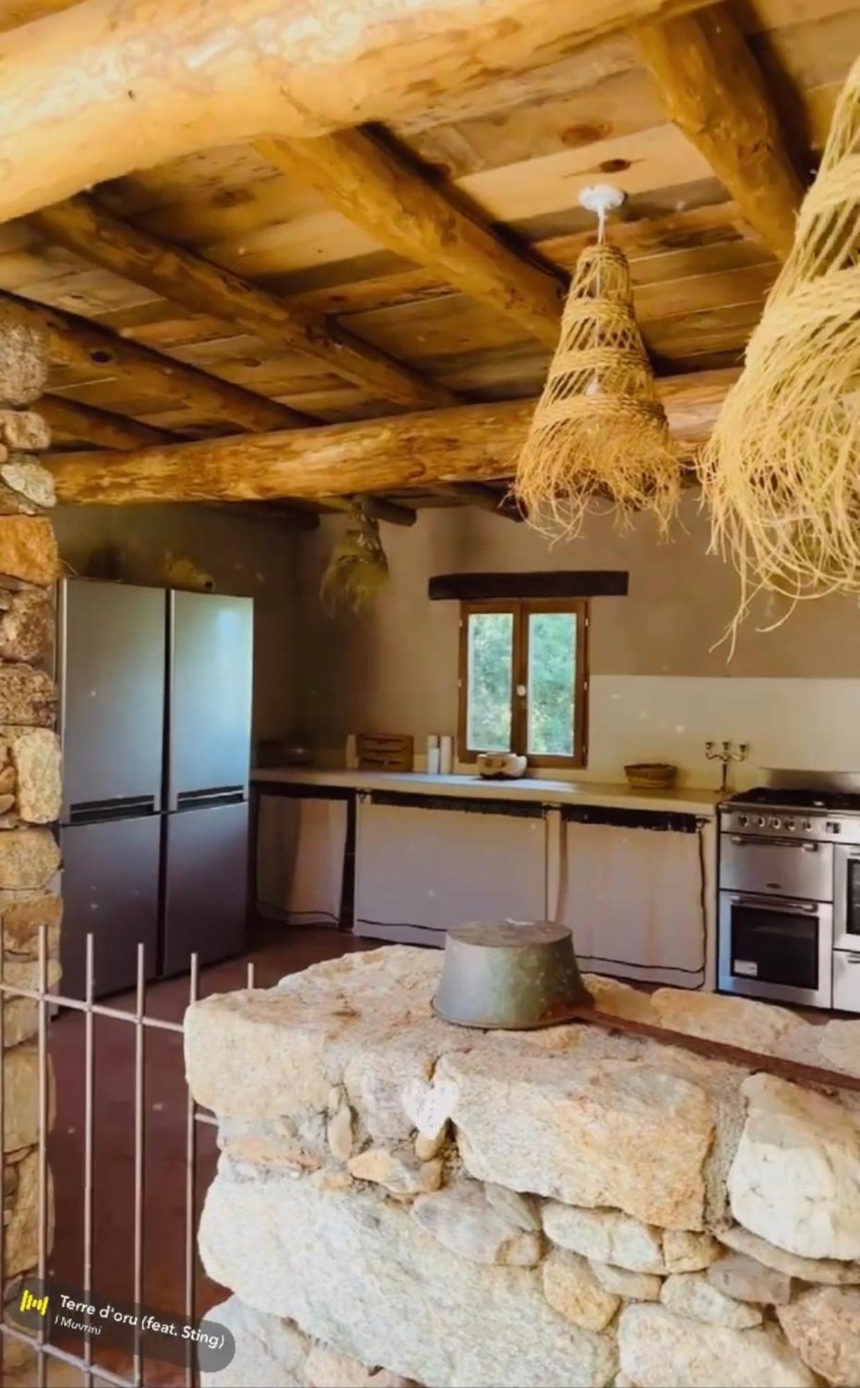 Residence De Luxe 4 Etoiles A Pietralba, 4 Logements Piscine Chauffee Balagne Exteriör bild